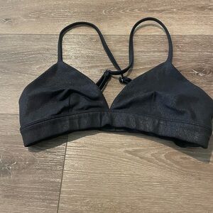 Sml Alo splendor Wrkout bra top gently used